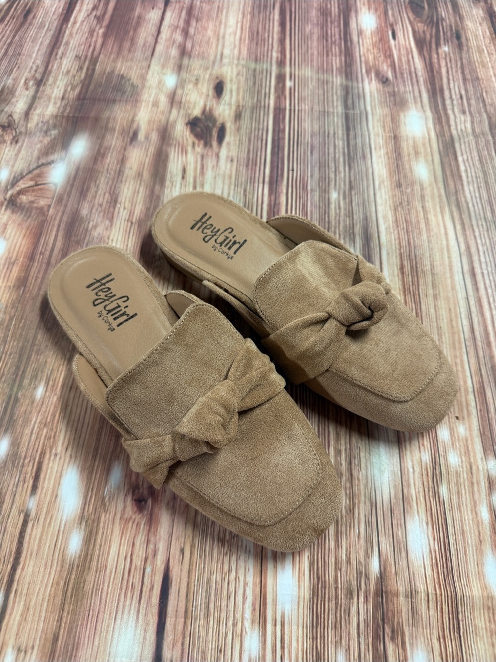Corkys Hey Girl Clingy Tan Knot-Accent Slip-On Mules
